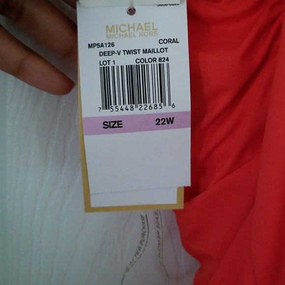 NWT! AUTH. MICHAEL KORS SWIMSUIT - Picture 4 of 8